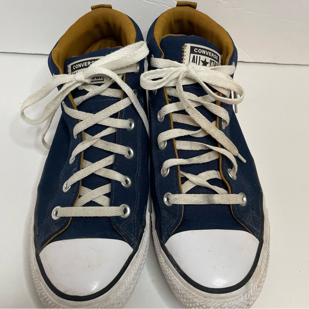 CONVERSE CHUCK TAYLOR HIGH-TOP BASKETBALL SHOES SZ. 9.5k0079